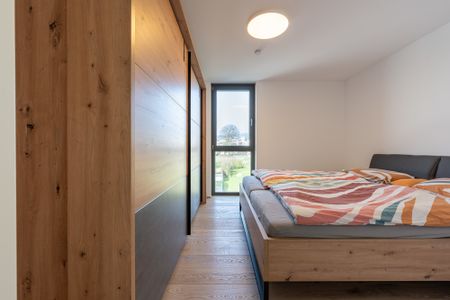 Dachgeschosswohnung mit Terrasse zu vermieten - Photo 2