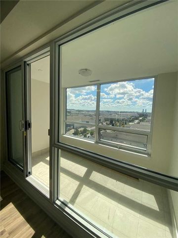 For Lease - 9075 Jane Street Unit# 804, Vaughan, Ontario - Photo 4