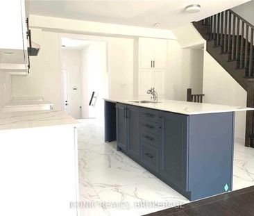 For Lease - 1978 Boyes Street, Innisfil, Ontario - Photo 2