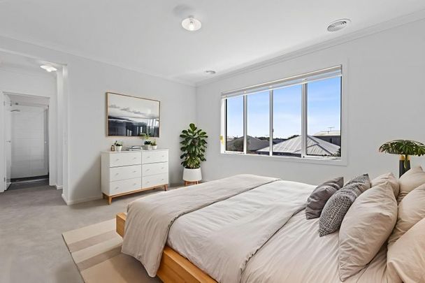 34 Mowat Street, Geelong West - Photo 1