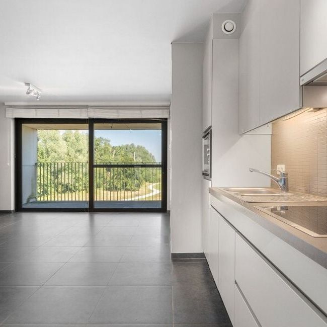 Appartement te huur in Oostrozebeke voor € 695 met 2 slaapkamers - Foto 1