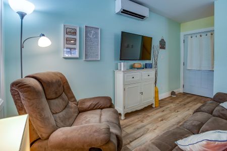 For Lease - 339 Eastwood Avenue Unit# FRONT, Fort Erie, Ontario - Photo 2