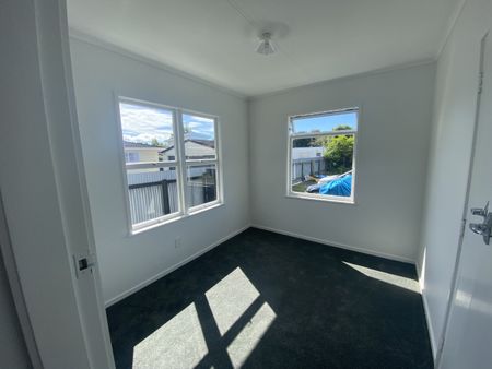 Newly Renovated with Sunny outlook - Photo 2