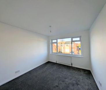 3 bedroom semi-detached house to rent - Photo 6