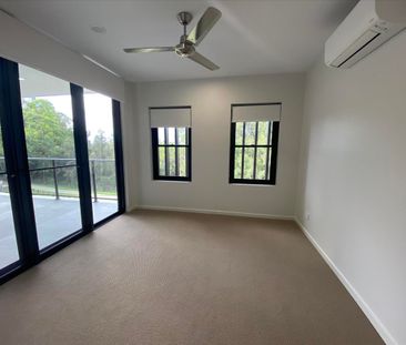 Riverside At Oaky Bay! - Photo 2