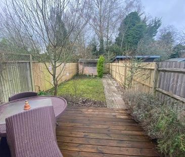 3 bedroom terraced house to rent - Photo 5