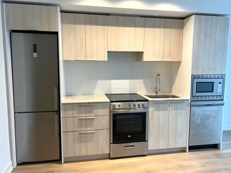 For Lease - 501 Yonge Street Unit# 2403, Toronto, Ontario - Photo 4