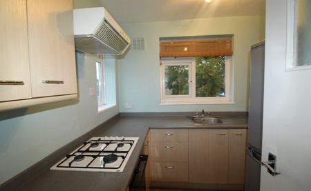 Landseer Road, LS13 - Photo 3