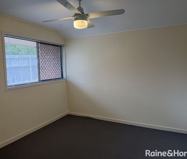 3 Bedroom Brick home with Single Garage - Photo 5