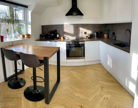 2 bedroom apartment to rent - Photo 2