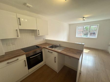 1 bedroom flat to rent - Photo 4