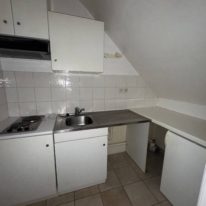 Location Appartement 1 pièce 29m² - Photo 1