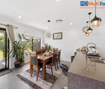 Five-Bedroom Family Home with Modern Kitchen & Covered Alfresco! - Photo 5