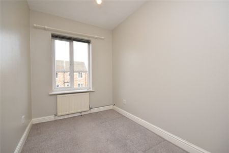 17, Ascot Gardens, Leeds, West Yorkshire, LS10 4UQ - Photo 5