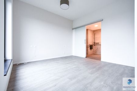 BEZOEKMOMENT ZATERDAG 8/11 VAN 13U TOT 15U | SERVICE FLAT - BRUGGE - inclusief woon- en dienstcomponent - MODERN EN RUSTIG GELEGEN SERVICE FLAT met staanplaats in de groene omgeving van Brugge - Foto 3