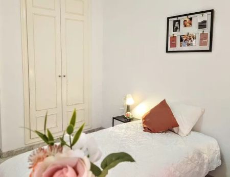 Carrer Calatrava, Valencia, Valencian Community 46001 - Photo 3