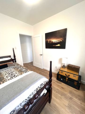 For Lease - 22 St. Paul Street, Collingwood, Ontario - Photo 4