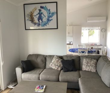 Macleay Island - Photo 2