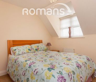 4 bedroom semi-detached house to rent - Photo 5