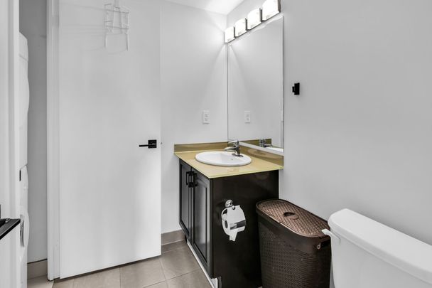 For Lease - 8 Scollard Street Unit# PH105, Toronto, Ontario - Photo 1