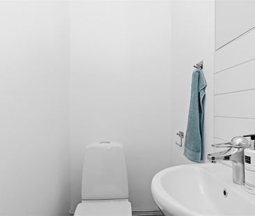 Vingåkersvägen 17 B - Foto 2