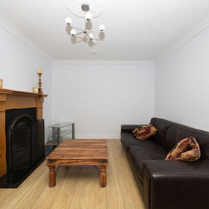 2 Springwell Walk, Lurgan, BT66 8SJ - Photo 1