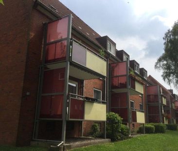 Ansprechende 2,5-Zimmer-Wohnung mit Balkon, frisch saniert - Foto 2