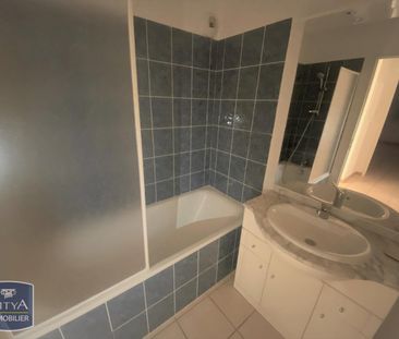 Location Appartement 2 pièces 50m² LAYRAC 47390 - Photo 3