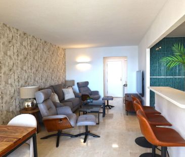 Apartment in Marbella, Costa del Sol - Photo 5