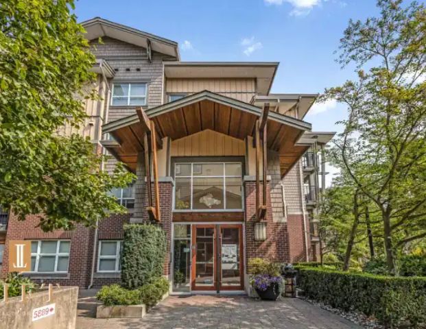 1 Bedroom Condo with Views – 5889 Irmin Street, South Burnaby | 5889 Irmin Street, Burnaby - Photo 1