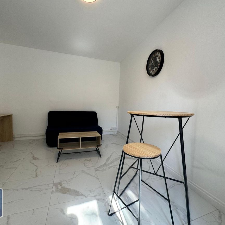 Location Appartement 1 pièce 16m² AVIGNON 84000 - Photo 1