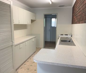 4/525 Hovell Street, South Albury NSW 2640 - Apartment For Rent | D... - Photo 4