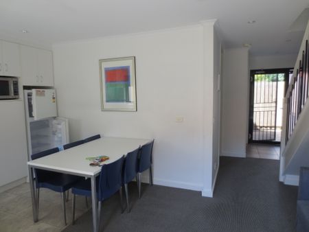7/954 Dandenong Road CAULFIELD EAST - Photo 3