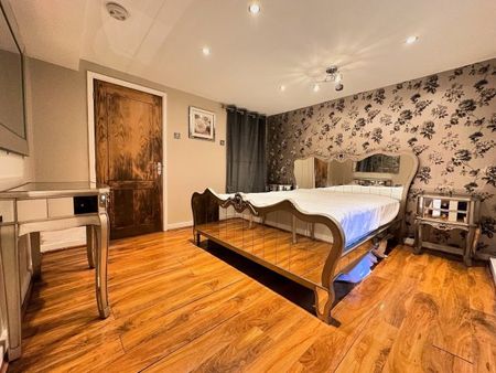 Roseville, Moreton-in-Marsh, GL56 - Photo 5