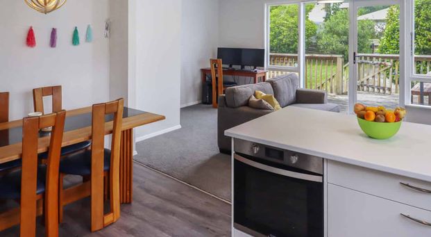 Stokes Valley Living - Photo 1