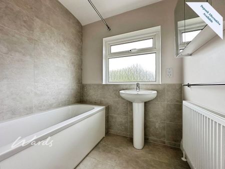 3 bedroom detached house to rent - Photo 2