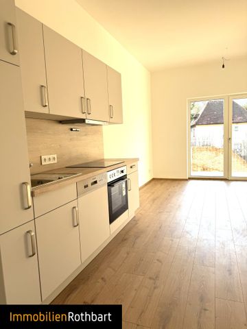 Neu sanierte, modernisierte 2-Zimmer-Wohnung mit Balkon - Photo 2
