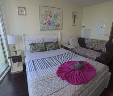 York Street - Photo 4