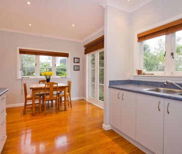 Stunning Character Home Large Private Section – One Tree Hill - Photo 3