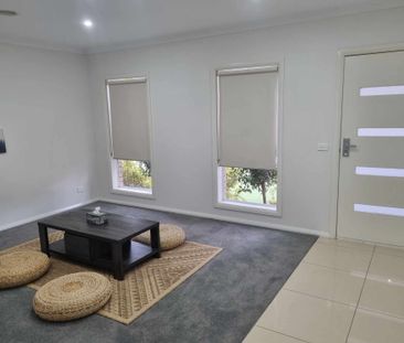 Brookfield - Photo 3