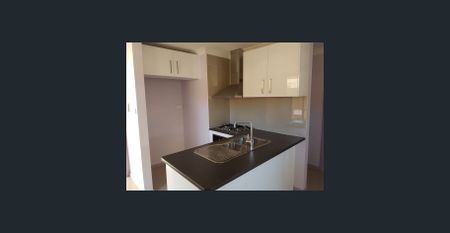 2 bedroom granny flat for rent in Minto.. - Photo 3