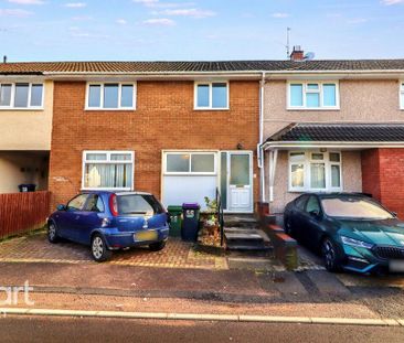 3 bedroom end of terrace house to rent - Photo 2