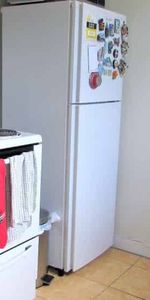 3 Bedroom in Te Aro - Photo 3