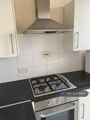 Studio to rent - Photo 5