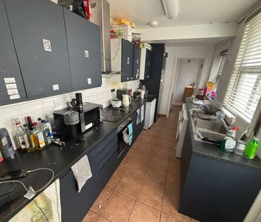 41 FEARON STREET - 4BED 2 BATHLoughborough - Photo 3