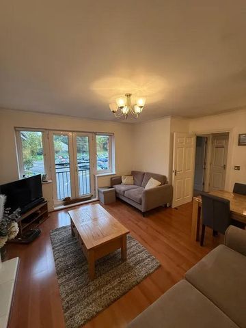 3 bedroom flat to rent - Photo 2