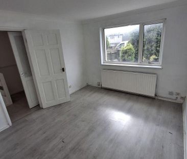 2 bedroom house to rent - Photo 3