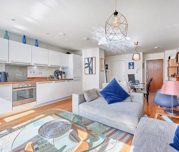 Available unfurnished from 05/08/2025 - Photo 4
