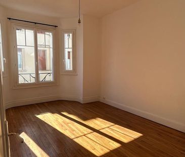 Location Appartement 4 pièces 79m² VICHY 03200 - Photo 4
