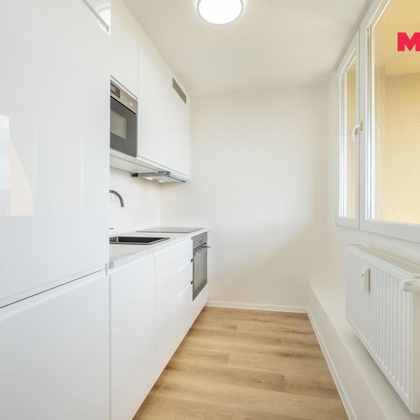 Pronájem bytu 3+1 55 m², Italská 2310, Kladno Kročehlavy - Photo 1